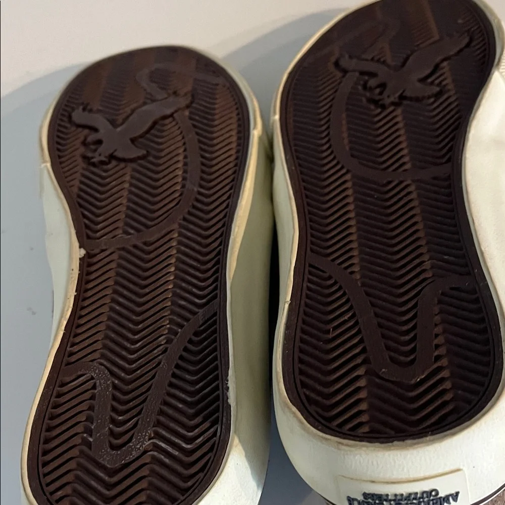 American Eagle Outfitters Suede Tan Chukka‎ Boot Sneakers Lace Up Ankle High